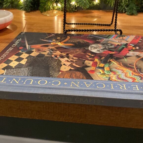 Time Life American Country “Country Crafts”Hardback Decorating Book
1989 - Picture 4 of 8